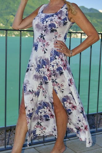 Nähinspiration Longdress aus Viskosejersey mit zwei Schlitzen